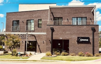 726 E Emma Ave Unit 100, Springdale, AR 72764
