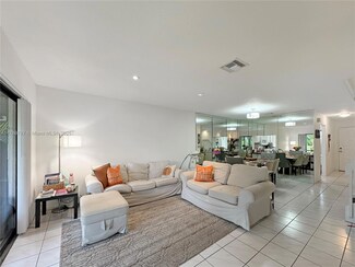4306 Carambola Cir N, Coconut Creek, FL 33066