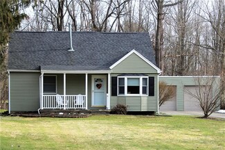 7018 Sunset Ln, Boston, NY 14025