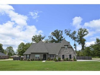 47215 Milton Rd, Tickfaw, LA 70466