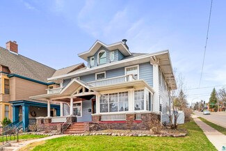 2031 E 1st St, Duluth, MN 55812