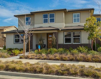 2426 Lake Club Dr, Fairfield, CA 94534