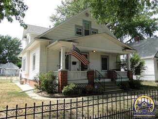 421 NE Scotland Ave, Topeka, KS 66616