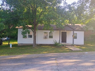 204 Glover St, Hot Springs National Park, AR 71913