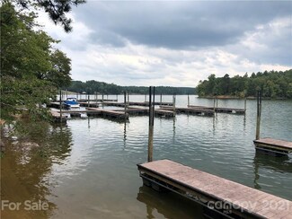 2902 E Paradise Harbor Dr Unit 192, Connelly Springs, NC 28612