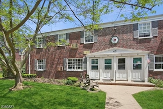 43A W Roselle Ave, Roselle Park, NJ 07204
