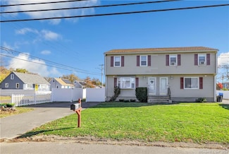 30 Wellington St, Stratford, CT 06615