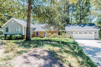 105 Maple Glen Ct, Centerville, GA 31028