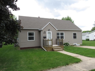 2640 Ironwood Ave, Slayton, MN 56172