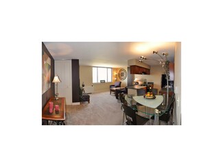 600 E 8th St Unit 9H, Kansas City, MO 64106