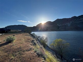 133 N Shore Dr, Orondo, WA 98843