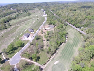 45 Eagle Ridge Rd, Batesville, AR 72501