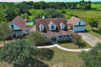 5248 Fm 457, Bay City, TX 77414