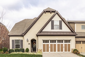 904 Cherry Grove Dr, Hendersonville, TN 37075