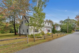 40 Wildwood Ave, Kennebunkport, ME 04046