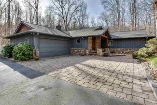 412 Mud Run Rd, Easley, SC 29640