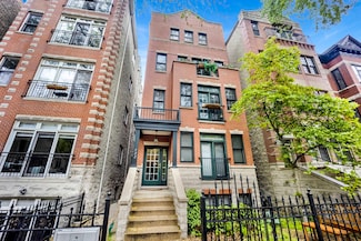 722 W Briar Place Unit 2, Chicago, IL 60657