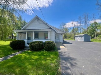 43 Canal St, Big Flats, NY 14814