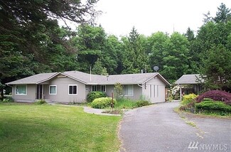 11044 Blue Heron Rd, Bow, WA 98232