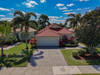 422 SW Horseshoe Bay, Port Saint Lucie, FL 34986