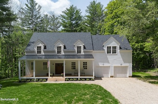 60 Parsley Ln, Sheffield, MA 01257
