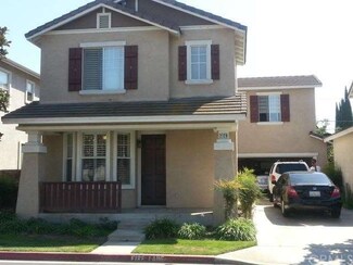 2128 W Cherrywood Ln, Anaheim, CA 92804