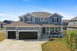 10400 N Chelsea Ave, Kansas City, MO 64156