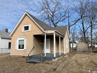 1830 N Gale Ave, Peoria, IL 61604
