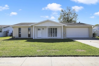 2936 Carriage Dr, South Daytona, FL 32119