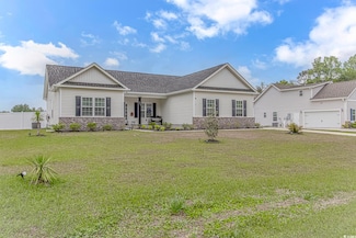 262 Ole Maple St, Loris, SC 29569