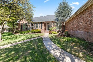 9608 Misty Hollow Ln, Oklahoma City, OK 73151