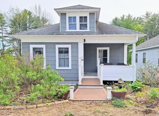 123 Monroe St, Auburn, ME 04210