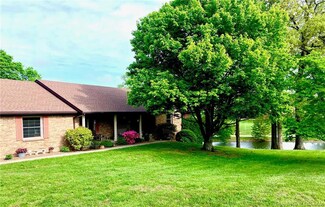 1861 Old Salem Rd, Lanesville, IN 47136