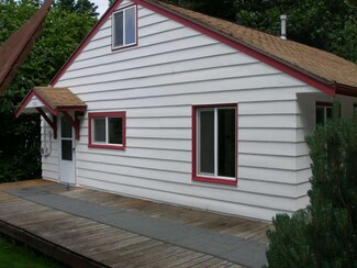 1920 Quinault St, Bellingham, WA 98229