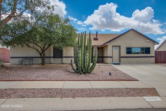4761 W Waterbuck Dr, Tucson, AZ 85742
