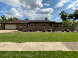 378 Oakwood Dr, Crete, IL 60417