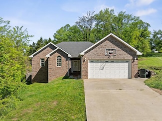 114 Locust Ln, Glen Dale, WV 26038