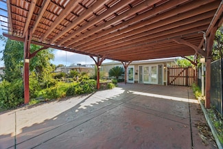 2012 El Camino Ave, Sacramento, CA 95821