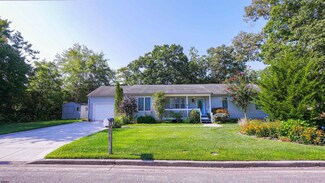 21 Brookside Dr, Egg Harbor Township, NJ 08234