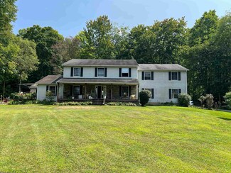 7279 Rich Mountain Rd, Mabie, WV 26278