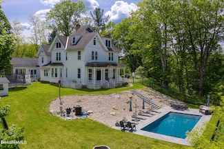21 Stockbridge Rd, West Stockbridge, MA 01266
