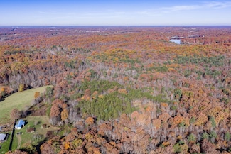 887 Swicegood Rd, Crossville, TN 38571