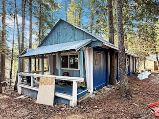 578 Noland Rd, Cascade, ID 83611