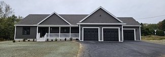 126 Elm St, Uxbridge, MA 01569