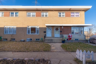 46 N Albert St, Mount Prospect, IL 60056