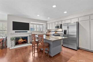 5707 Topanga Canyon Blvd Unit 7, Woodland Hills, CA 91367