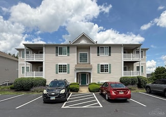 552 Aspen Glen Dr, Cincinnati, OH 45244