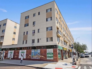 150-44 Northern Blvd Unit 4B, Flushing, NY 11354