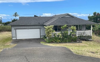 94-1727 Kaulua St, Naalehu, HI 96771