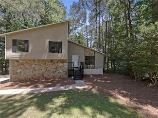 3924 Chimney Ridge Ct, Ellenwood, GA 30294